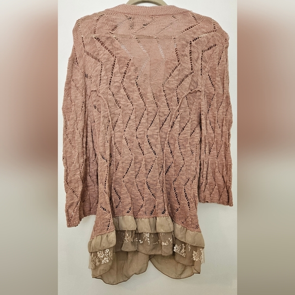 BKE Boutique Pointelle Cardigan Sweater Womens Mesh Trim Button Font Pink Sz XL - Picture 5 of 12